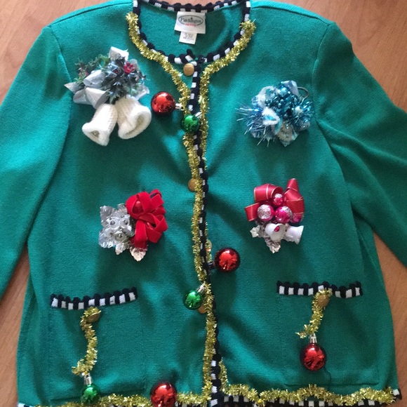 Christmas Funky Sweater - Picture 2 of 3